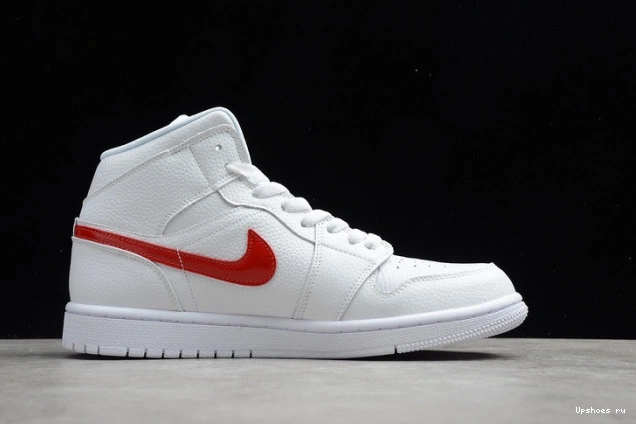 BQ6472-106 University White Mid 1 Jordan Red (W) 0728